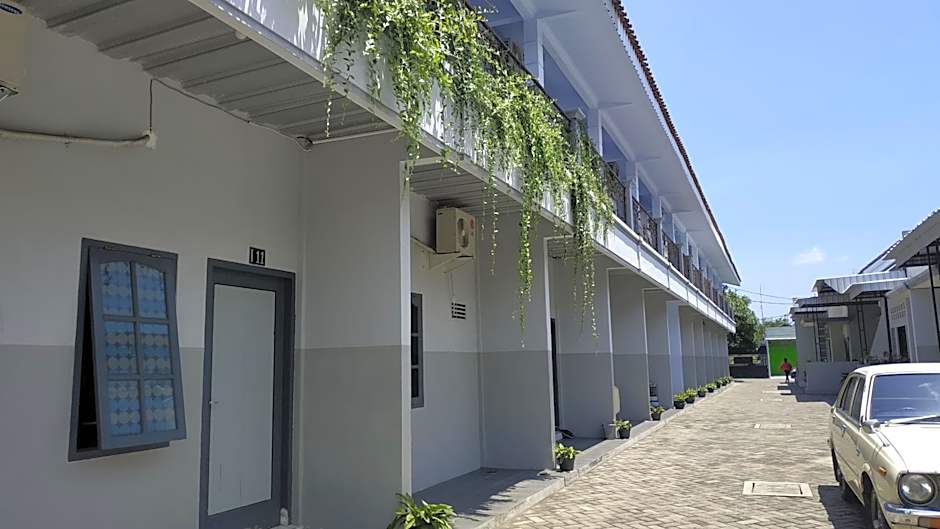 Omah Kost Family Syariah