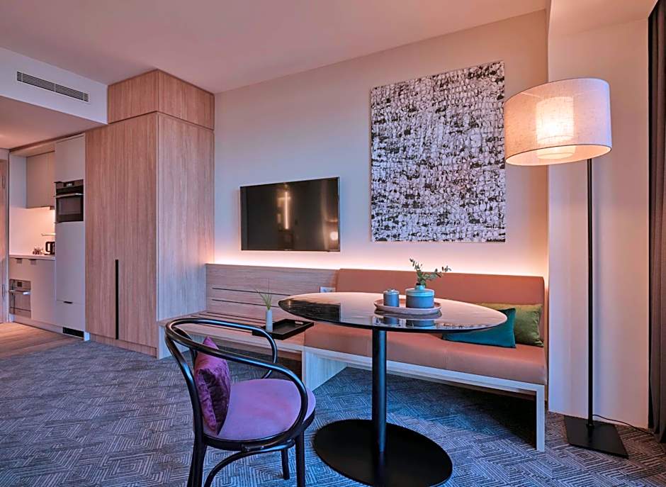 Adina Apartment Hotel Munich