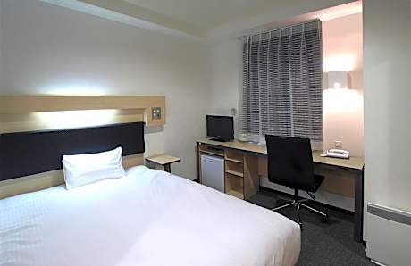 Standard Double Room - Non-Smoking