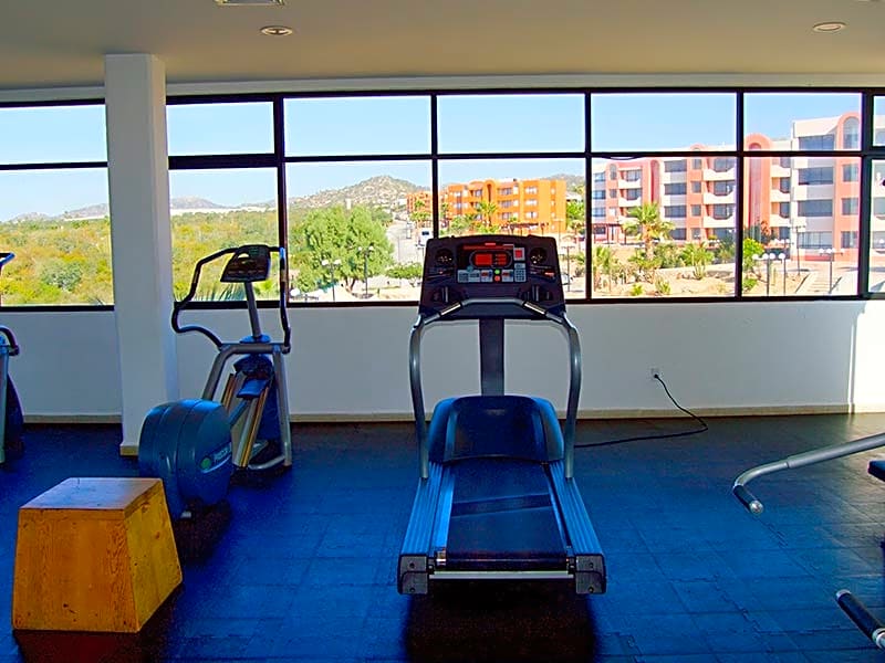 Sunrock Hotel & Suites