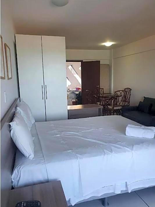 FLATS Particular Terrazzo