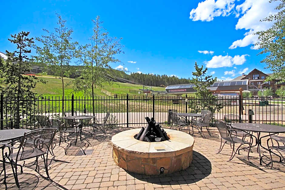 Crystal Peak Lodge, A Vail Resorts Property