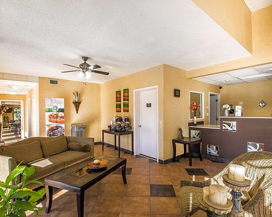Quality Inn & Suites near Panama City Beach
