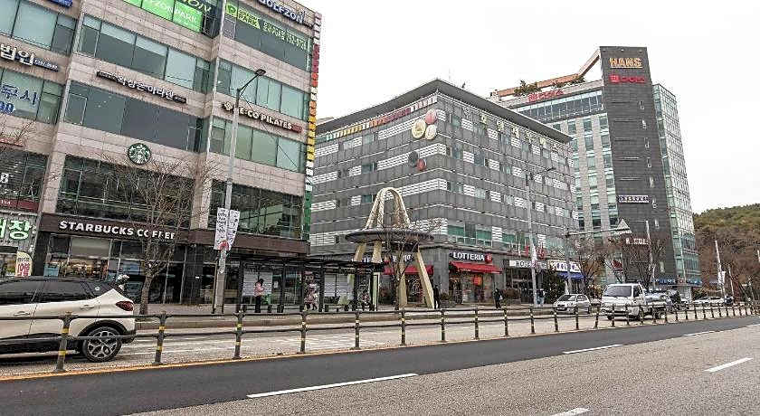 Incheon Airport Hotel Zeumes