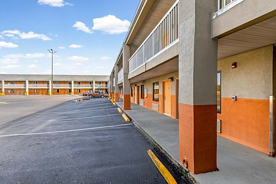 Magnolia Inn Townhouse Hattiesburg M S I-59