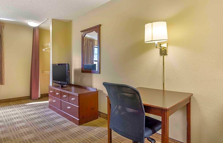 Extended Stay America Suites - Seattle - Bothell - West