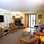Mountain Lodge at Okemo, A Vail Resorts Property
