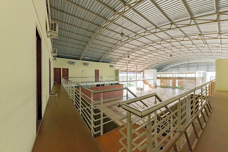 RedDoorz Syariah near Alun-Alun Pelabuhan Ratu