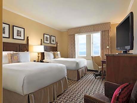 Fairmont Queen Room
