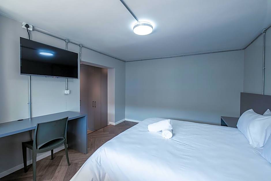 Inn & Out Plus Rosebank