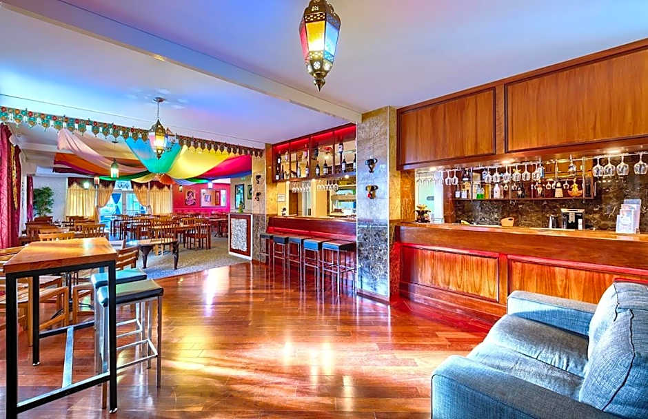 Country Comfort Amity Motel
