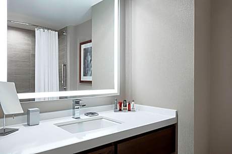 Deluxe Room, 2 Queen Beds