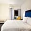Hampton Inn By Hilton And Suites Tampa-North