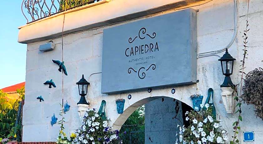 Capiedra Hotel