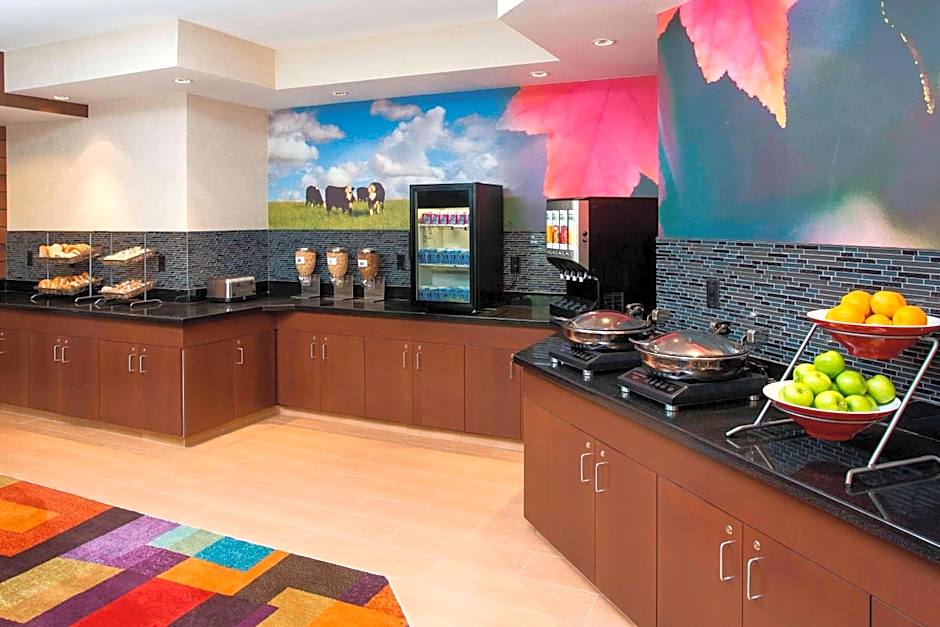 Fairfield Inn & Suites by Marriott Dayton South