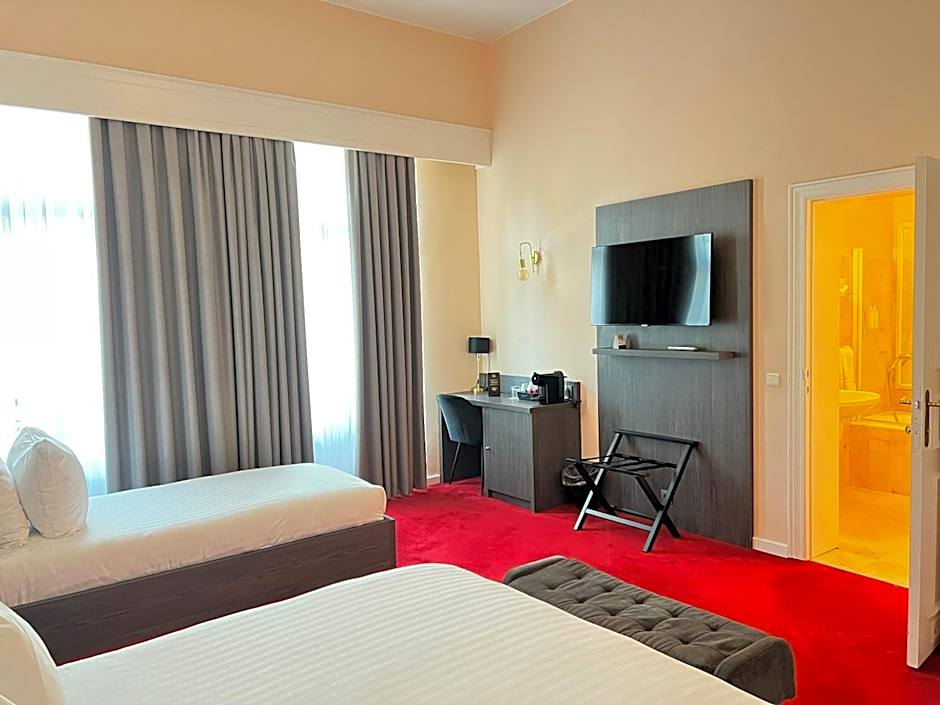 La Bourse Hotel