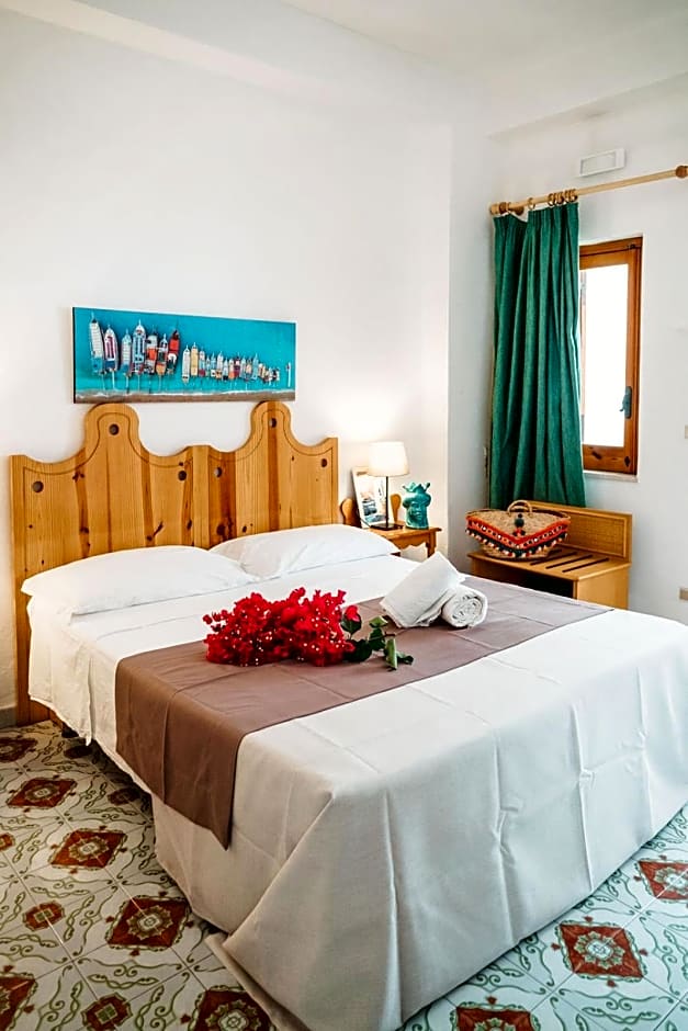 Hotel Rojas