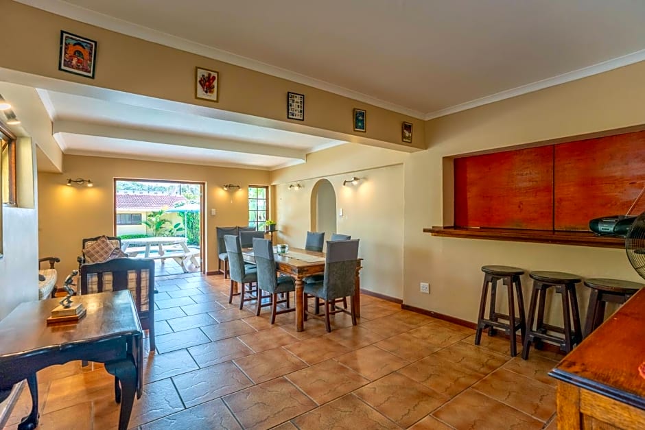 Glenashley Beach Accommodation - B&B and Backpackers