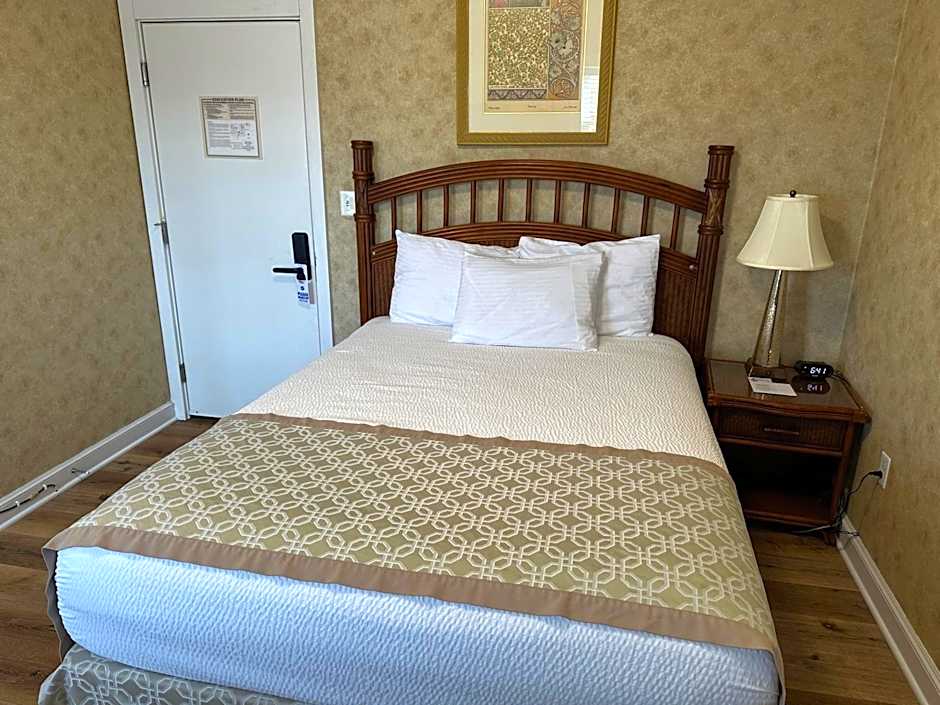 Island House Historic Vacation Rentals