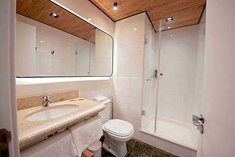 Standard Room with One Double Beds and One Extra Bed for Children