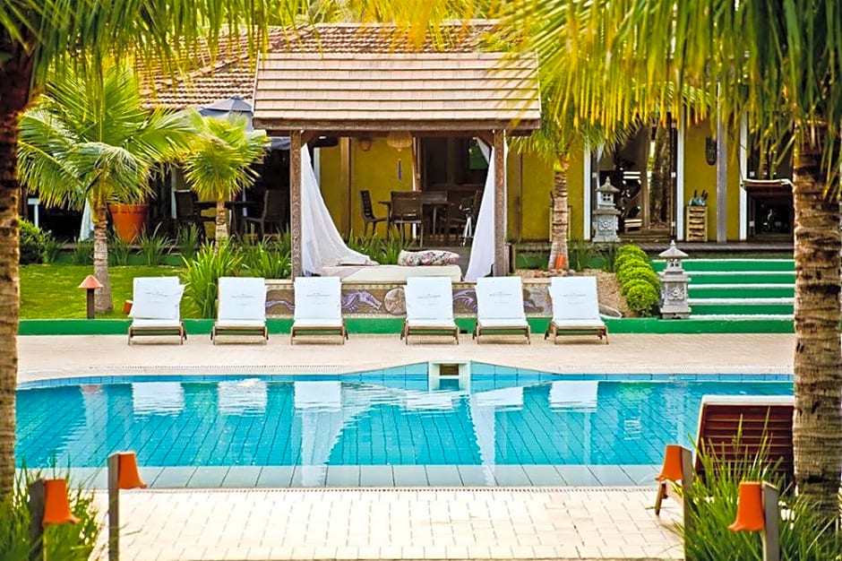 Praia Do Estaleiro Guest House Pousada