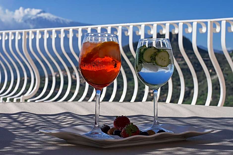 Villa Le Terrazze Charming Rooms