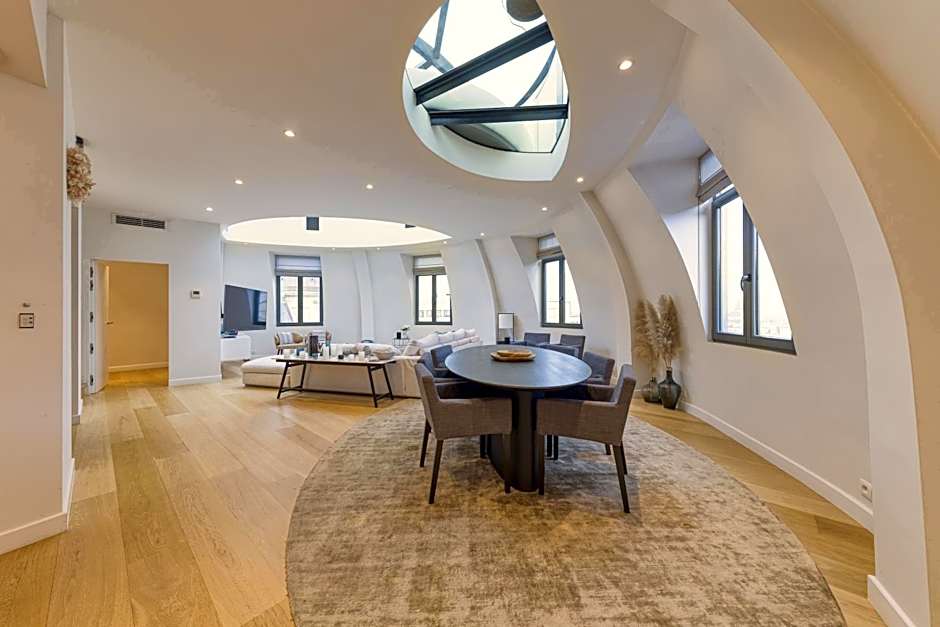 Triplex penthouse in the city center