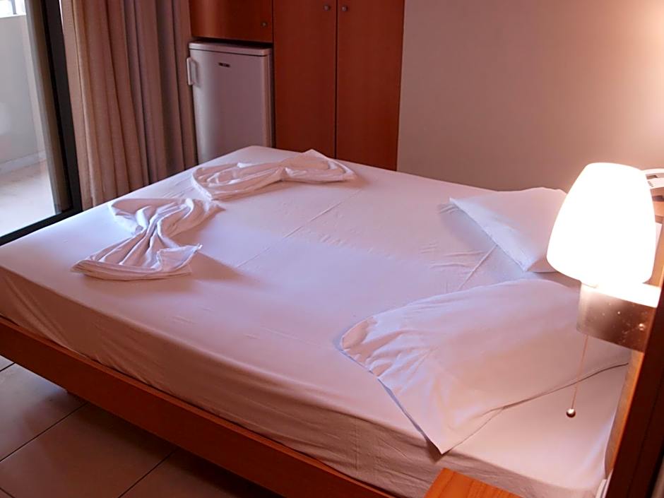 Saint Constantine Hotel