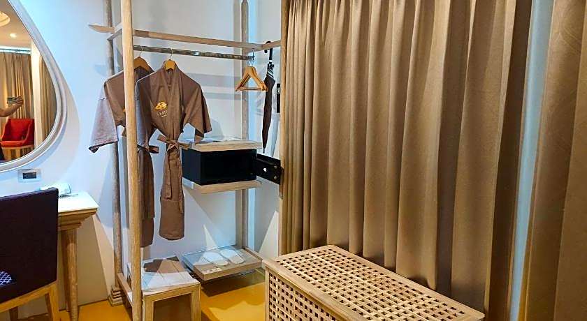 Anajak Bangkok Hotel