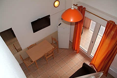 Duplex Apartment (4 Adults + 2 Children) with Golf View
