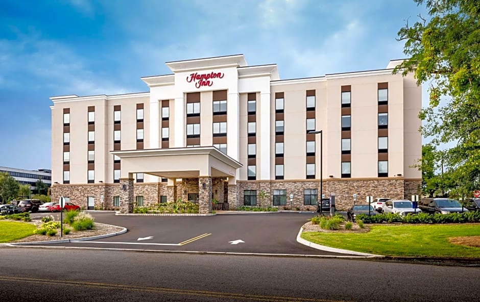 Hampton Inn By Hilton Paramus