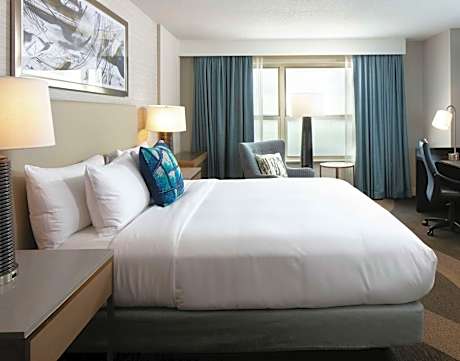 Executive King Room with Lounge Access