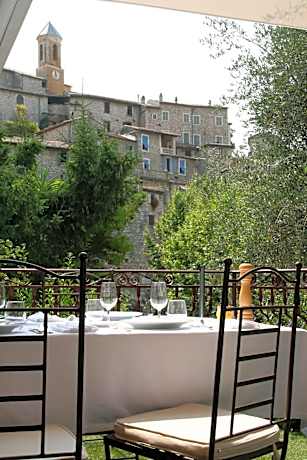 Auberge De La Madone