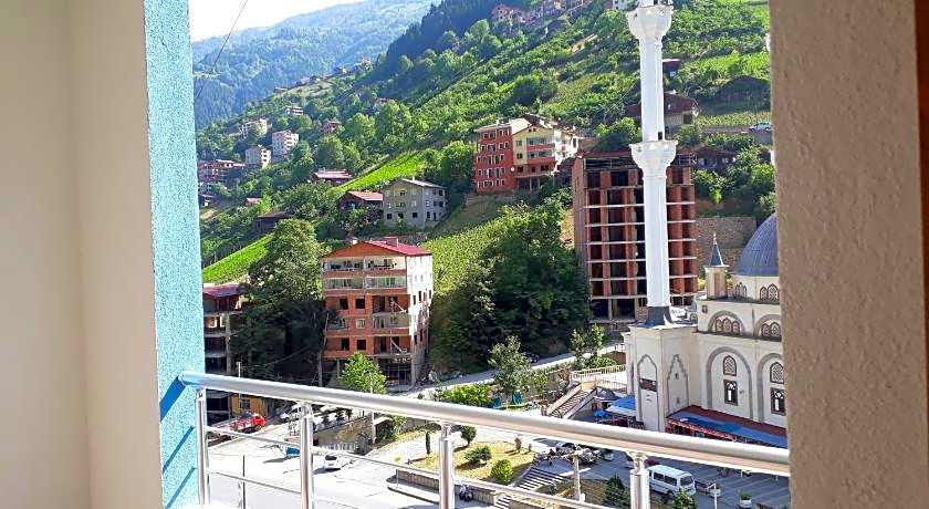 MAVİ KÖŞK UZUNGÖL