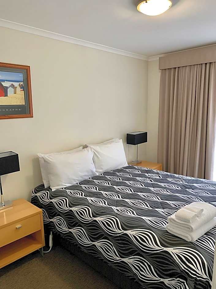 Photo 1 of 4 of 1 Bedroom Suite