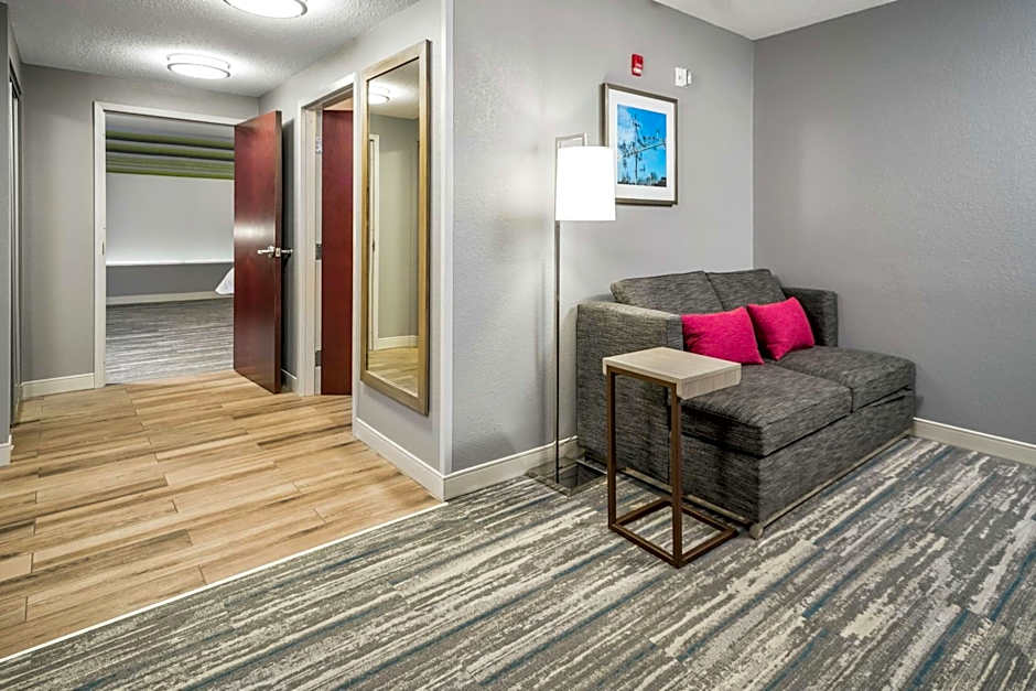 Hampton Inn By Hilton Wilson Downtown