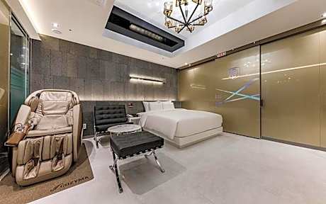 Daegu Hyeonpung Hotel Noble