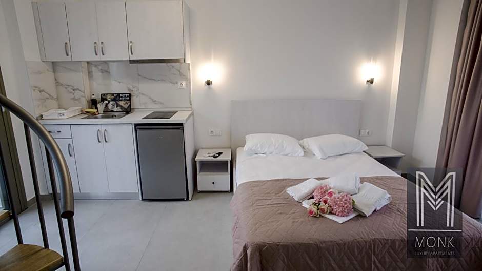 Monk Luxury Apartments
