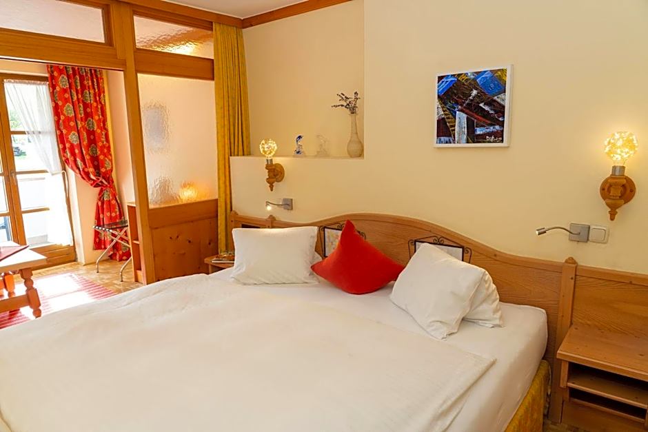 Bauernhofhotel "die Unterbergerin" - Zimmer mit Frühstück und Ferienwohnungen in Gastein mit GRATIS Thermeneintritt