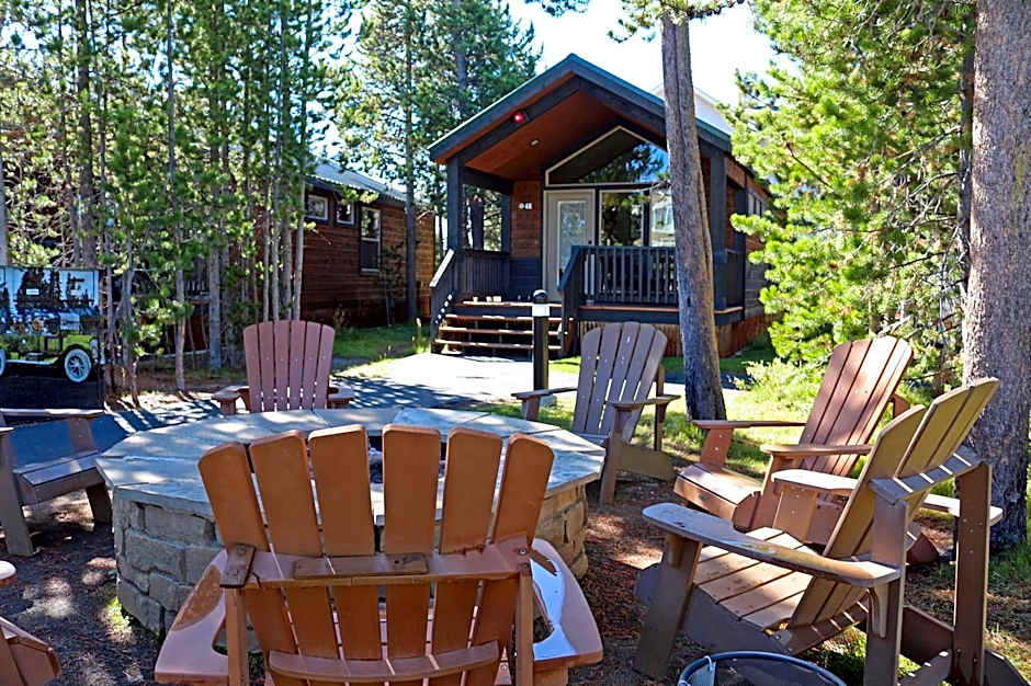 Explorer Cabins at Yellowstone