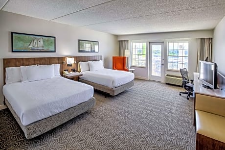 Two Queen Beds