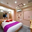 Hotel California Kaminarimon (Adult Only)