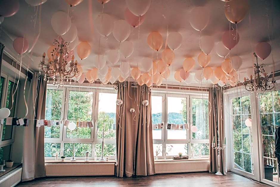 Strandhotel Vier Jahreszeiten Buckow