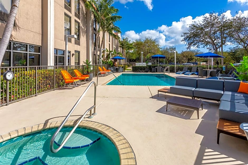 Hampton Inn By Hilton Ft. Lauderdale-Commercial Blvd.