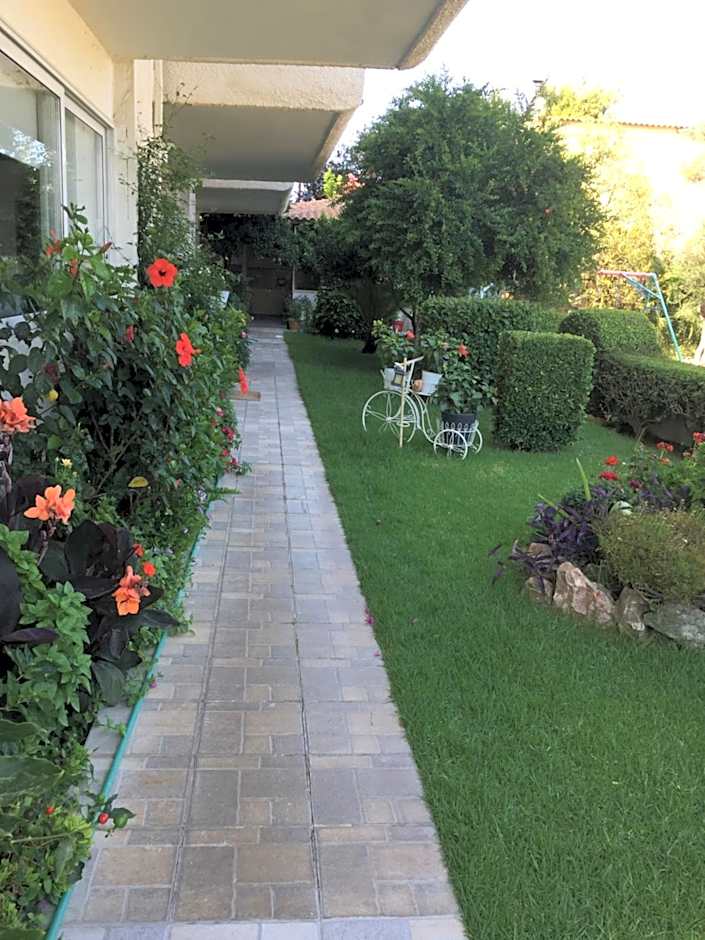 Chaliotis Apartments