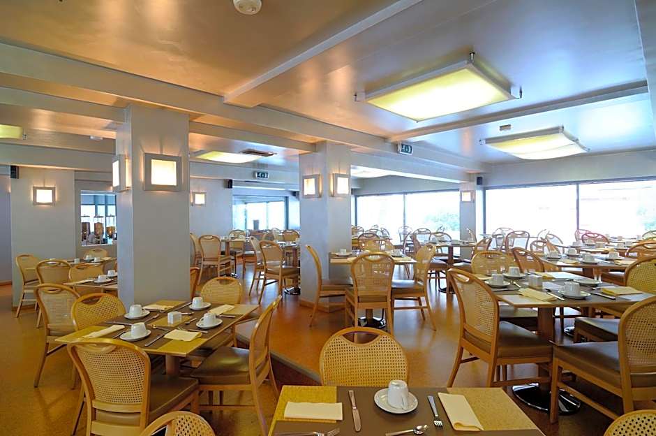 Maniatis Hotel