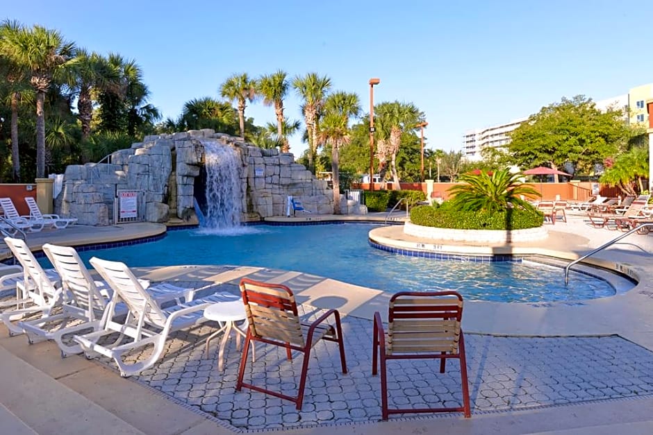 Crowne Plaza Orlando - Lake Buena Vista