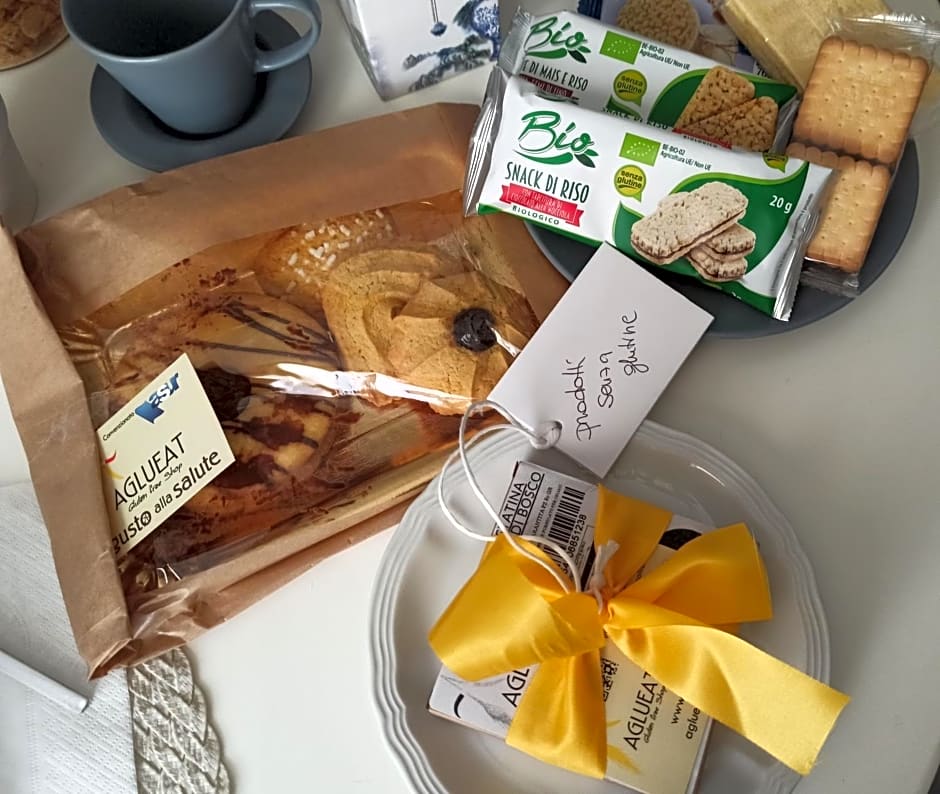 Casa Fuori Casa - 200 mt dal casello autostradale, parcheggio gratuito, garage moto