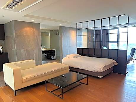 Mountain Suite
