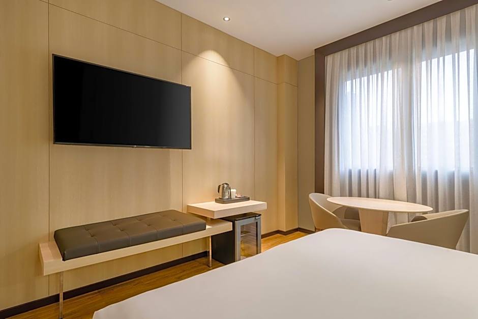 AC Hotel by Marriott Valencia